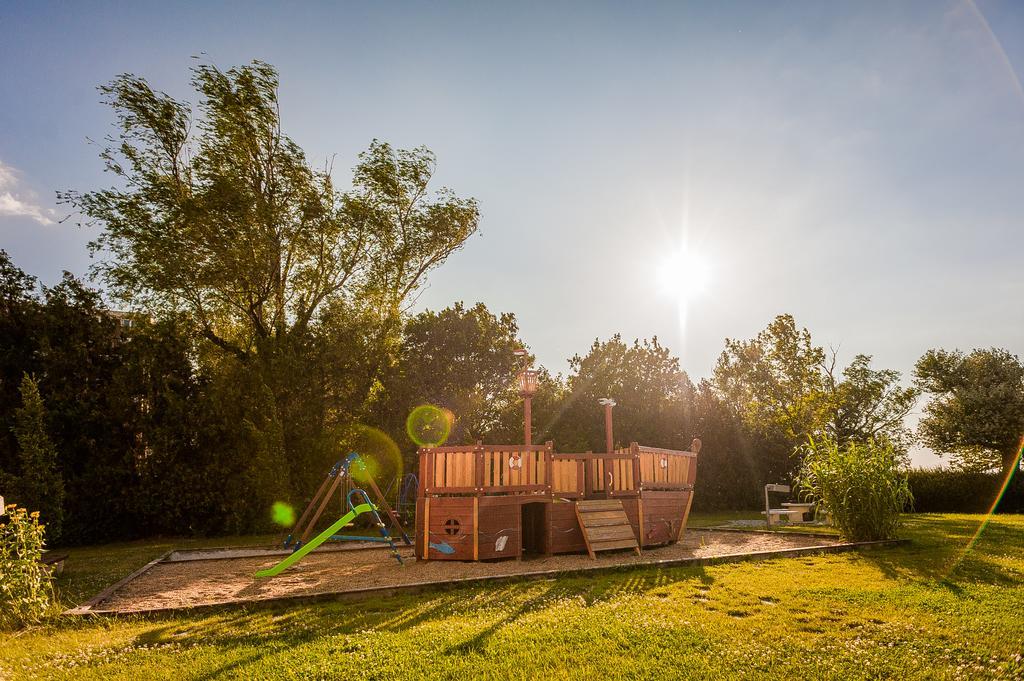 Milan Apartmanok Siófok Exteriér fotografie